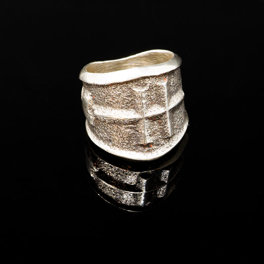 Cast Sterling Silver Ring with Cross and Heart Design | Size 8.75