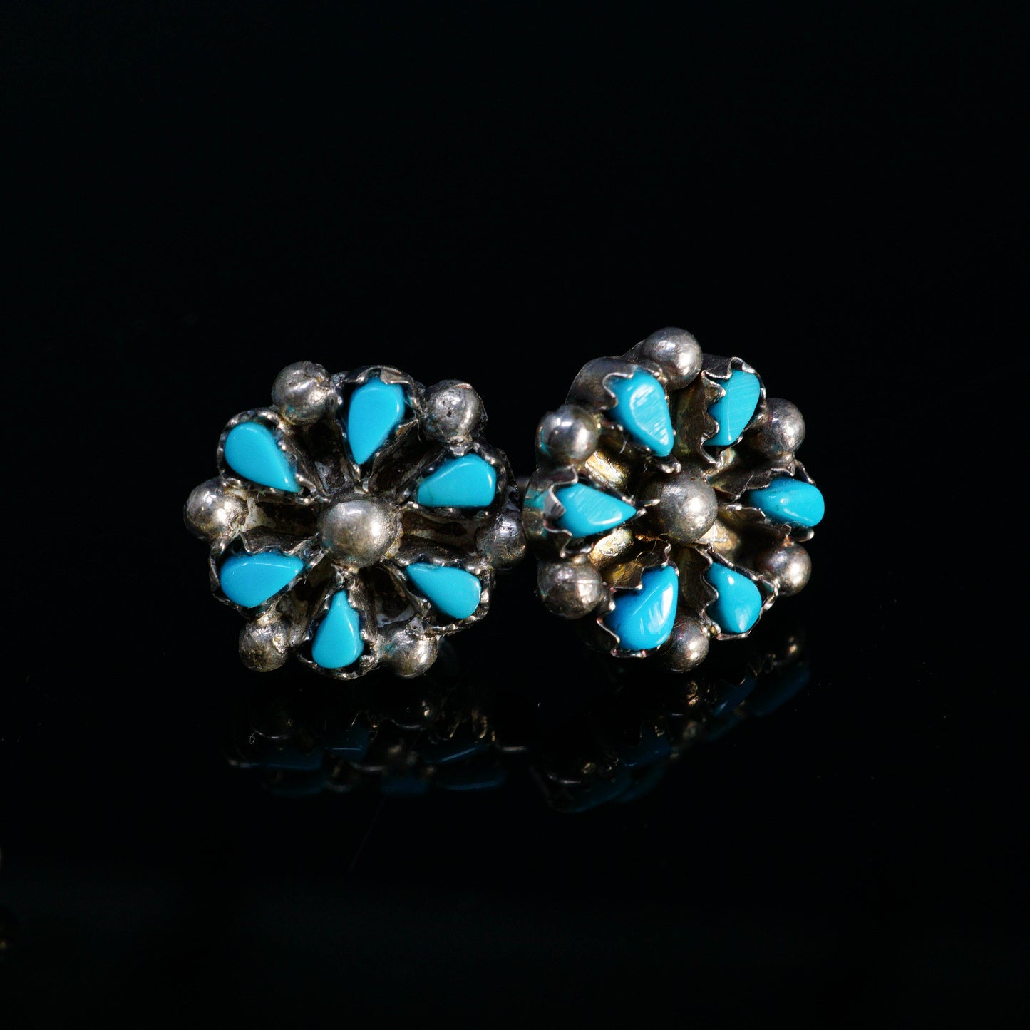 Sleeping Beauty Mini Flower Cluster Lariat with Earrings
