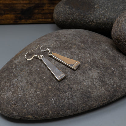 Spiny Oyster Inlay Dangle Earrings