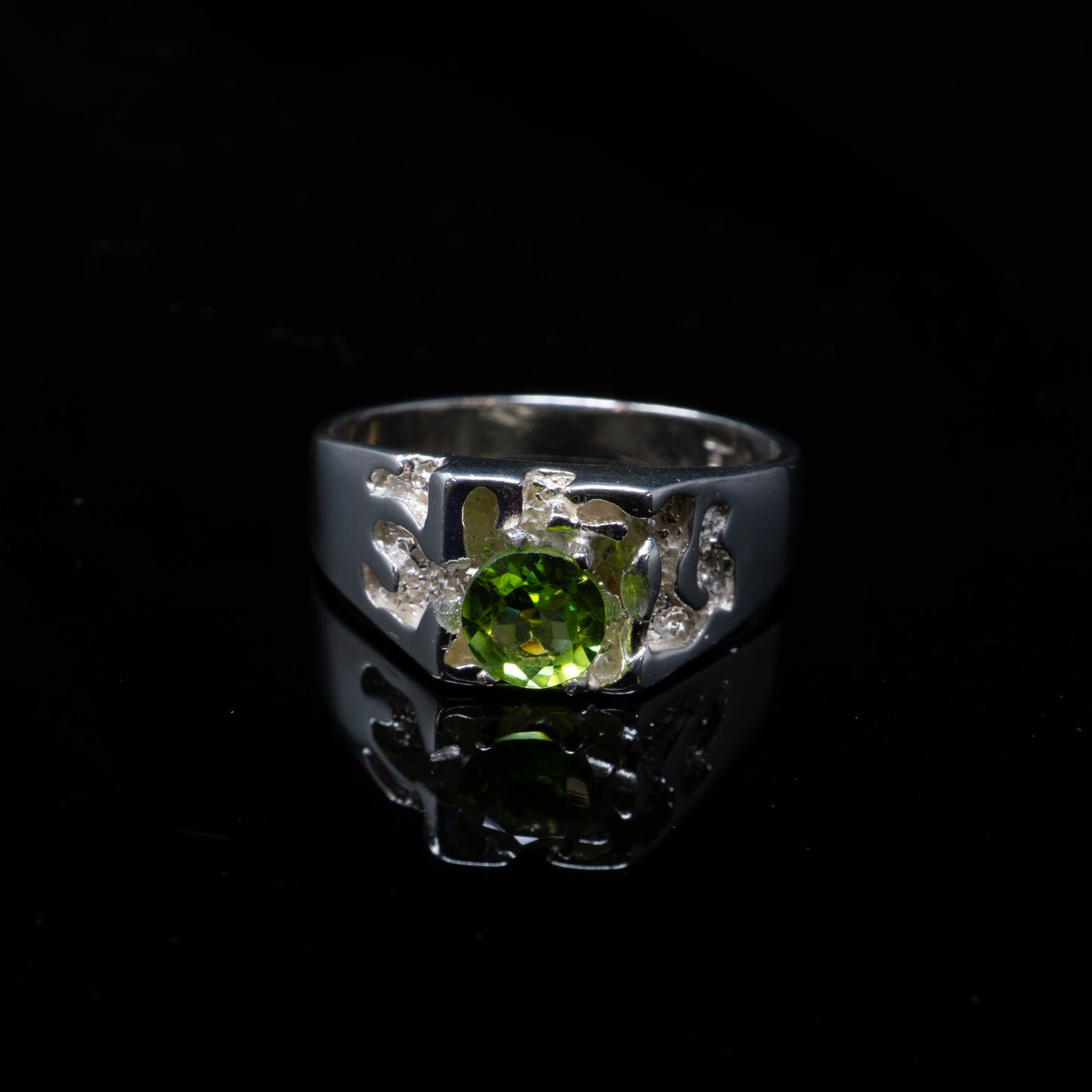 Sterling Silver Ring with Peridot Stone - Size 11