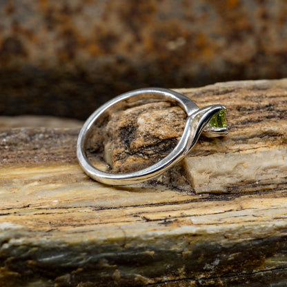 Sterling Silver Ring with Peridot Stone - Size 8