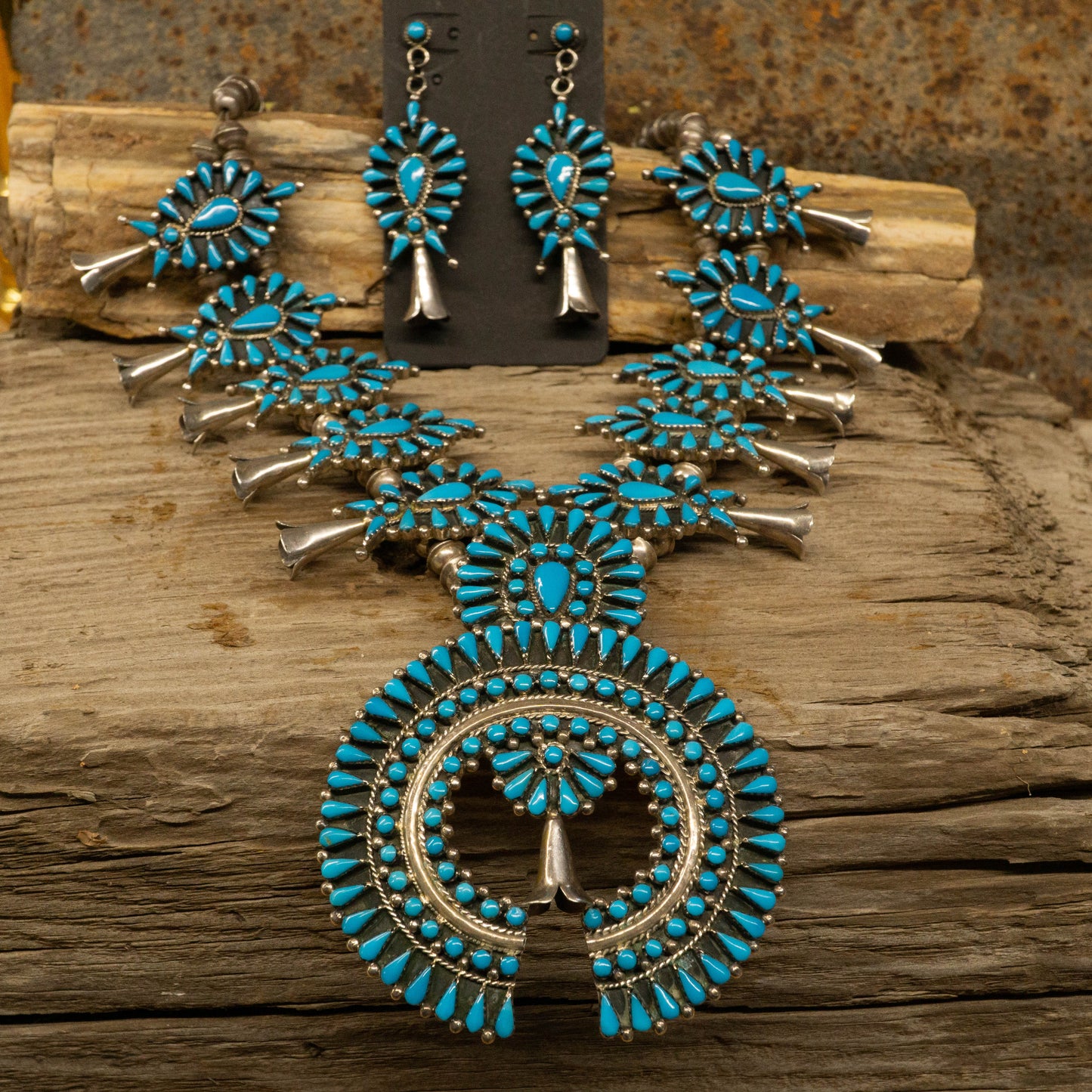 Vintage Kingman Turquoise Naja Necklace with matching earrings